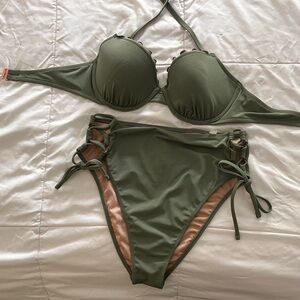 SHADE & SHORE Bikini Swimsuit Mint Seafoam Green Underwire Scalloped Tie Sides M